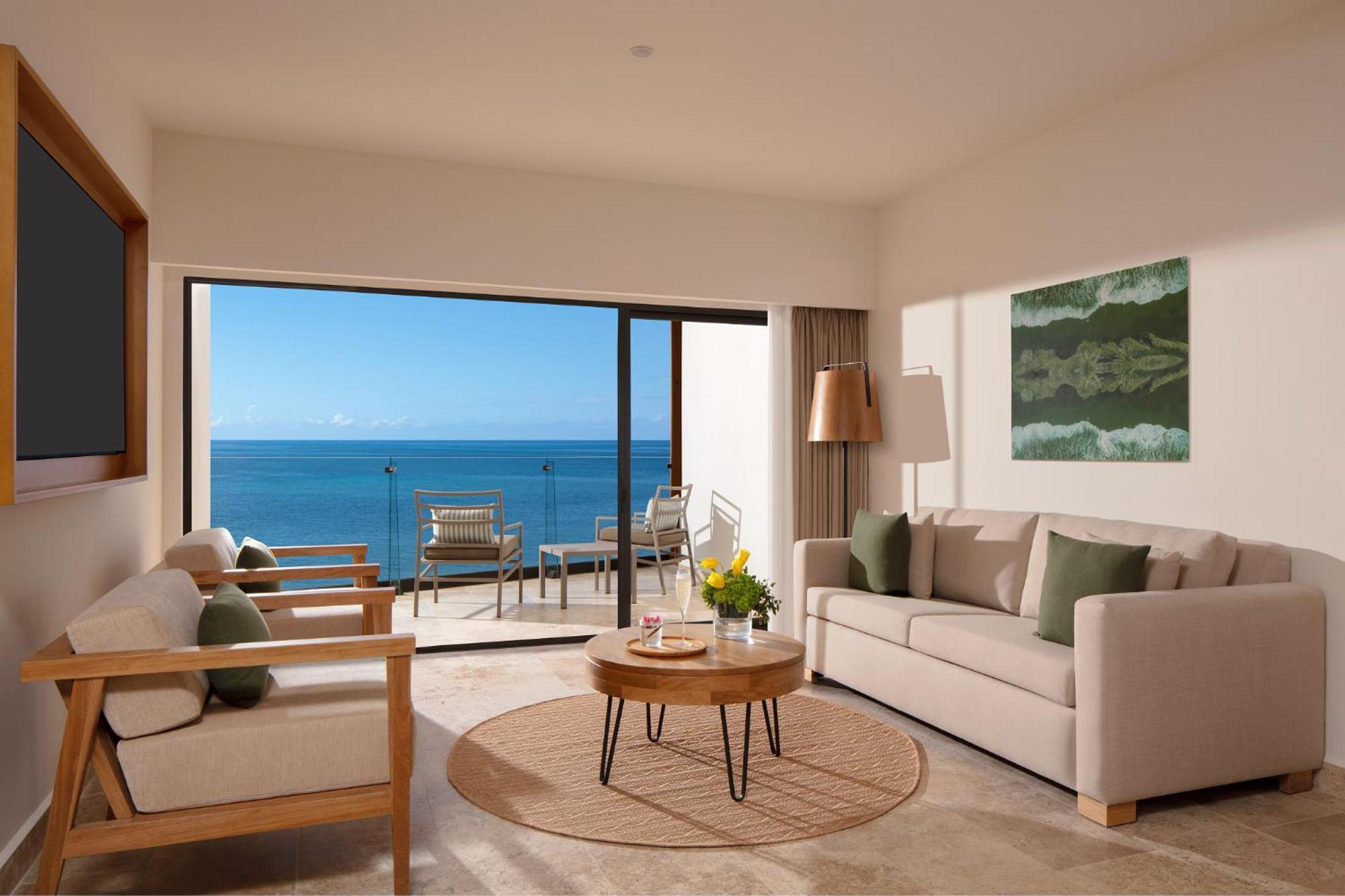 Master King Suite with Ocean Front View